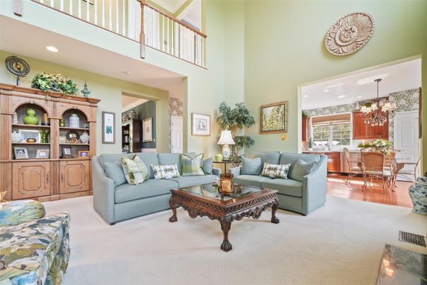 Chandelier, Dining room, Interior, Living room, Recessed Lighting, Wood Texture Flooring