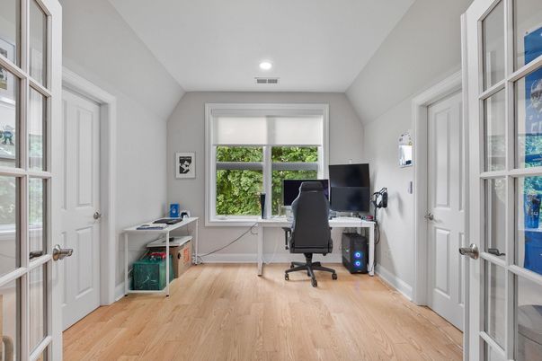 Home Office, Interior, Recessed Lighting, Wood Texture Flooring