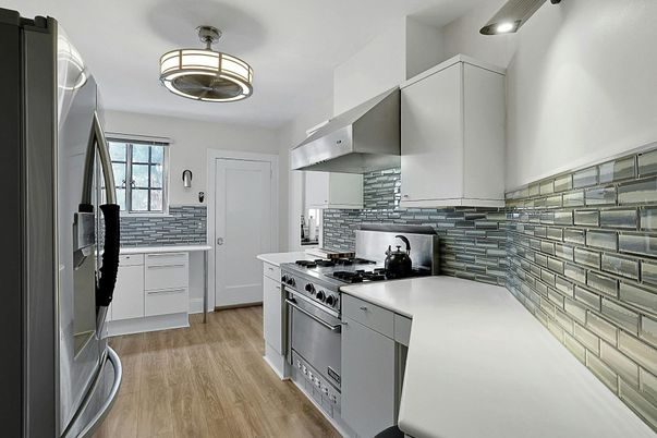 Interior, Kitchen, Stainless Steel Appliances, Wood Texture Flooring