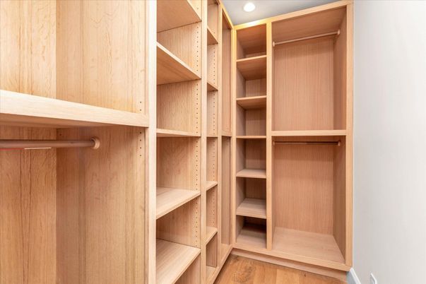 Interior, Recessed Lighting, Walk-in Closets, Wood Texture Flooring