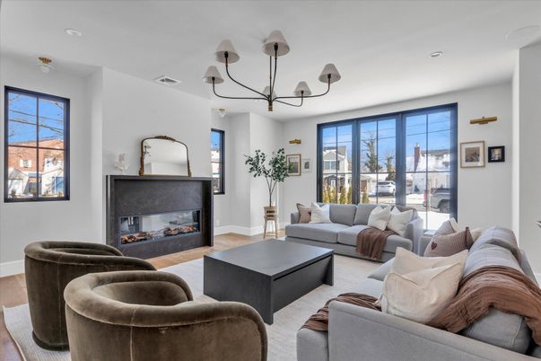 Chandelier, Fireplace, Interior, Living room, Recessed Lighting