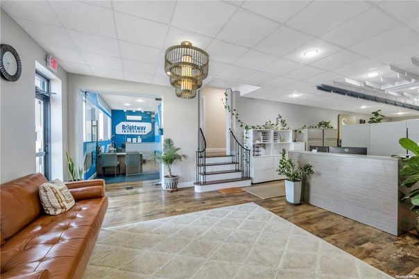 Chandelier, Interior, Recessed Lighting, Wood Texture Flooring
