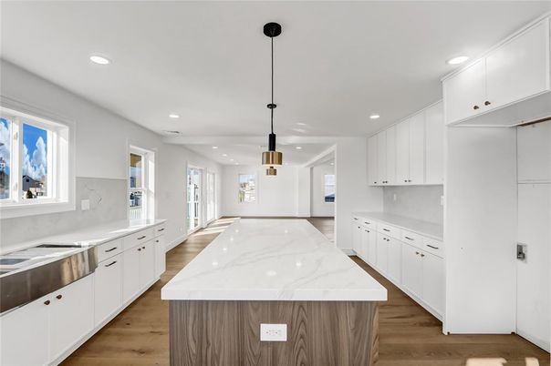 Interior, Kitchen, Pendant Lights, Recessed Lighting, Wood Texture Flooring