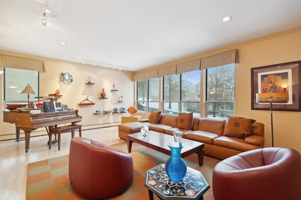 Interior, Living room, Piano, Recessed Lighting, Wood Texture Flooring