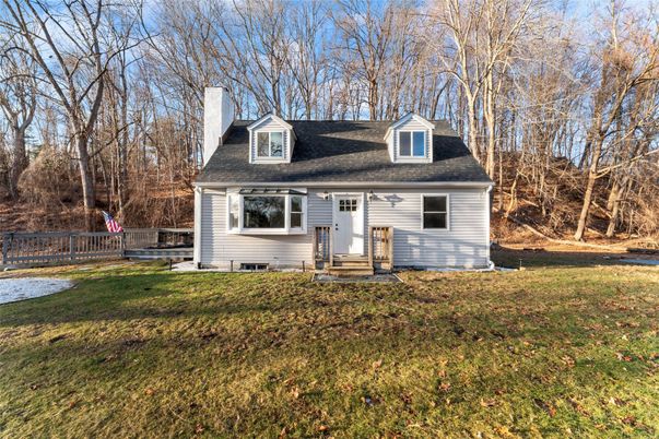 Exterior, Facade, Cape Cod