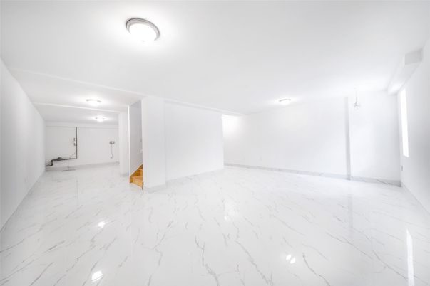 Empty room, Interior, Marble
