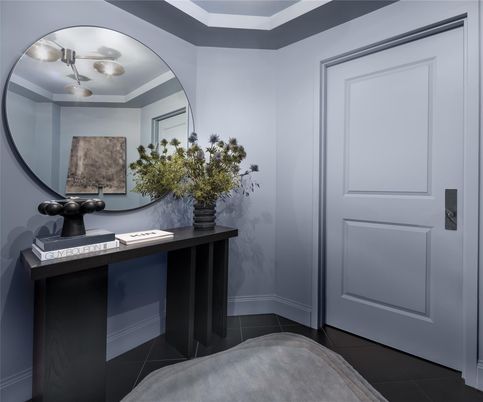 Home Office, Interior