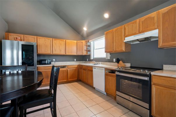 Dining room, Interior, Kitchen, Recessed Lighting