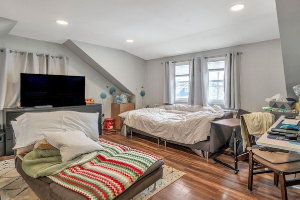Bedroom, Interior, Recessed Lighting, Wood Texture Flooring