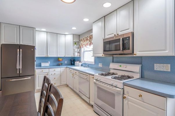 Interior, Kitchen, Recessed Lighting