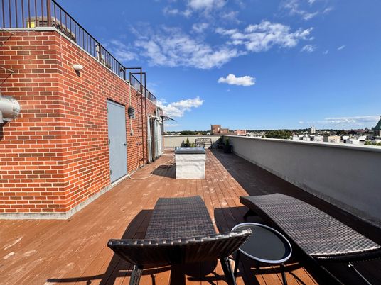 Exterior, Wood Texture Flooring