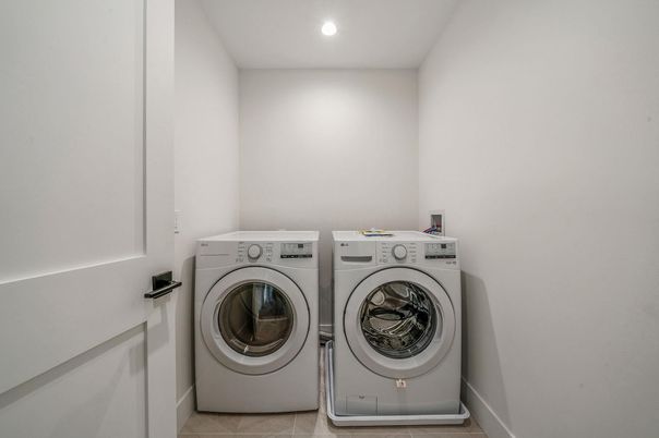 Interior, Recessed Lighting, Washer