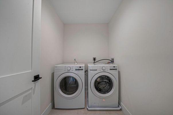 Interior, Washer