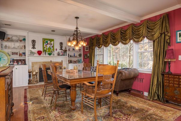 Chandelier, Dining room, Fireplace, Interior, Wood Texture Flooring
