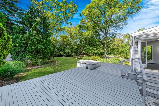 Backyard, Exterior, Hot Tub