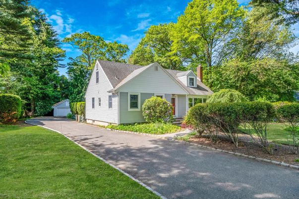 Backyard, Detached Garage, Exterior