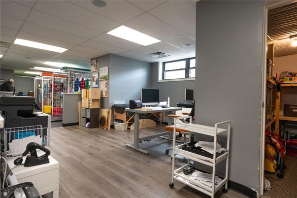 Home Office, Interior, Recessed Lighting, Wood Texture Flooring