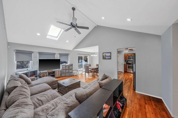 Dining room, Interior, Living room, Recessed Lighting, Wood Texture Flooring