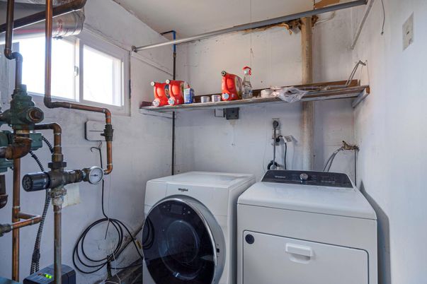 Interior, Washer