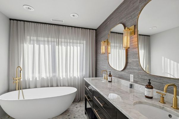 Bathroom, Dual Sink Vanities, Free Standing Baths, Interior, Recessed Lighting
