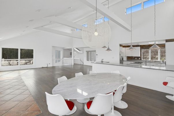 Dining room, Interior, Kitchen, Pendant Lights, Recessed Lighting, Wood Texture Flooring