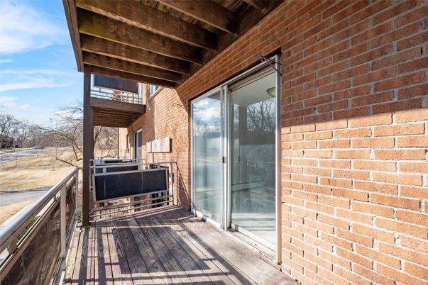 Exterior, Wood Texture Flooring