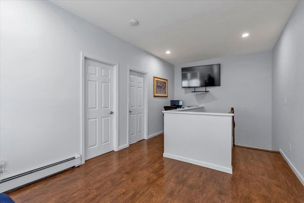 Home Office, Interior, Recessed Lighting, Wood Texture Flooring