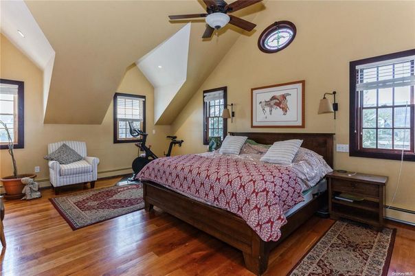 Bedroom, Fitness Equipment, Interior, Recessed Lighting, Wood Texture Flooring
