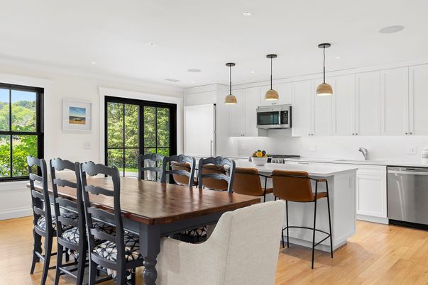 Dining room, Interior, Kitchen, Pendant Lights, Recessed Lighting, Stainless Steel Appliances, Wood Texture Flooring