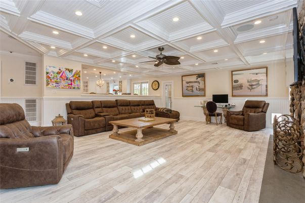 Interior, Living room, Recessed Lighting, Wood Texture Flooring