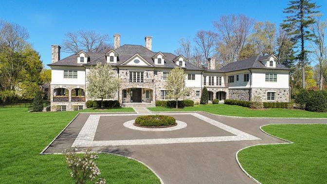 Backyard, Exterior, Facade, French Provincial