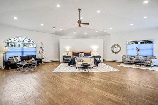 Bedroom, Interior, Living room, Recessed Lighting, Wood Texture Flooring