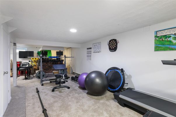 Fitness Equipment, Interior, Recessed Lighting