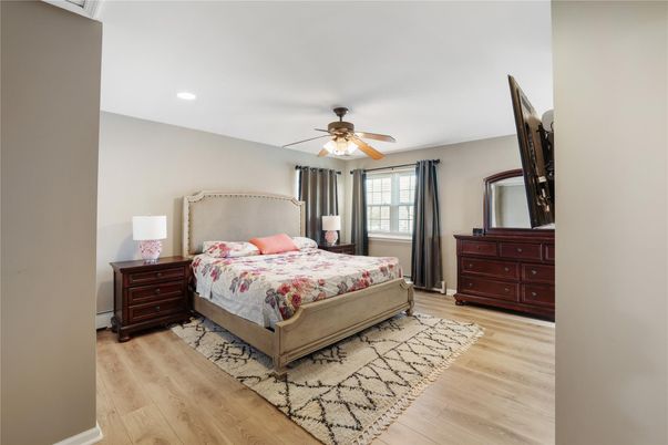 Bedroom, Interior, Recessed Lighting, Wood Texture Flooring