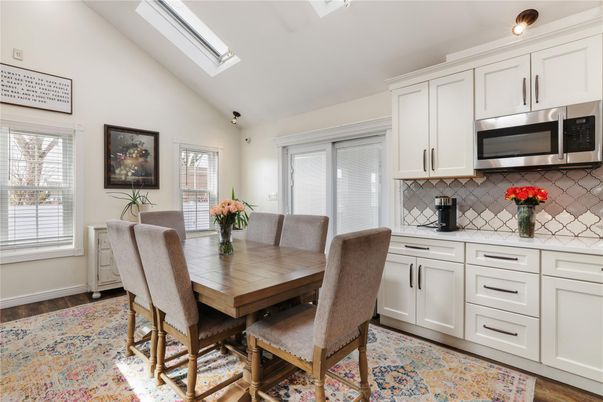 Dining room, Interior, Kitchen, Stainless Steel Appliances, Wood Texture Flooring