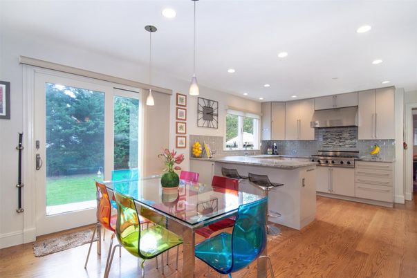 Dining room, Interior, Kitchen, Pendant Lights, Recessed Lighting, Stainless Steel Appliances, Wood Texture Flooring