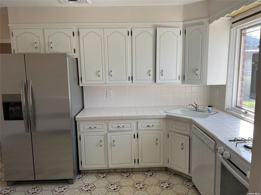 Interior, Kitchen, Tile Countertops