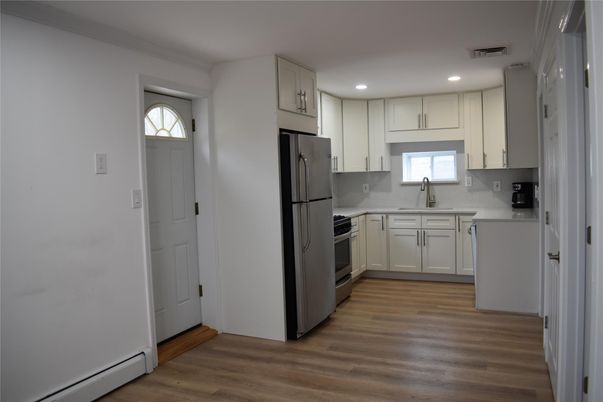 Interior, Kitchen, Recessed Lighting, Wood Texture Flooring