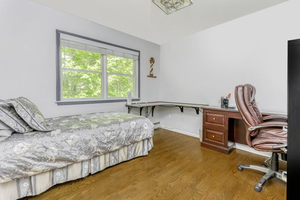Bedroom, Home Office, Interior, Wood Texture Flooring