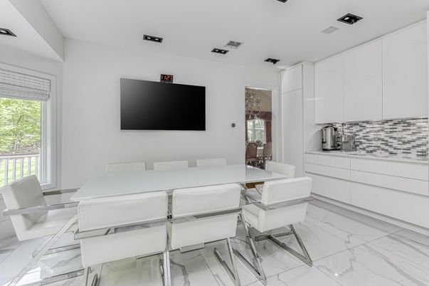 Dining room, Interior, Marble