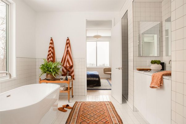 Bathroom, Free Standing Baths, Interior