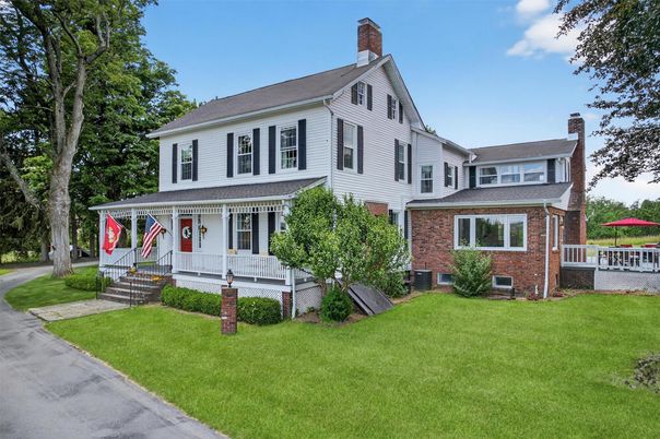 Backyard, Exterior, Facade, Brick Facade, Queen Anne Victorian