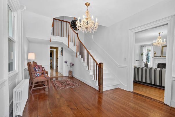 Chandelier, Fireplace, Interior, Wood Texture Flooring