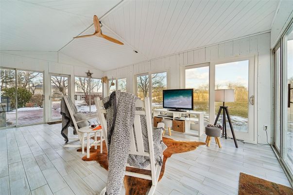 Home Office, Interior, Sun Room, Wood Texture Flooring