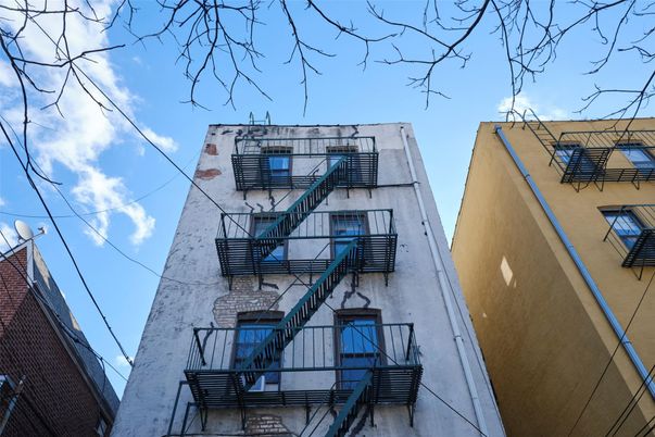 Exterior, Facade, None