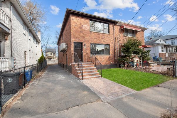 Exterior, Facade, Brick Facade, Tudor Revival