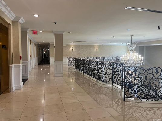 Chandelier, Interior, Recessed Lighting