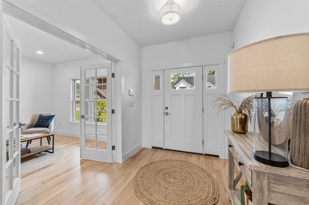 Interior, Recessed Lighting, Wood Texture Flooring