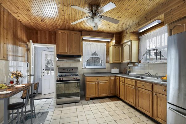 Interior, Kitchen, Stainless Steel Appliances, Wooden Ceilings, Wooden Walls