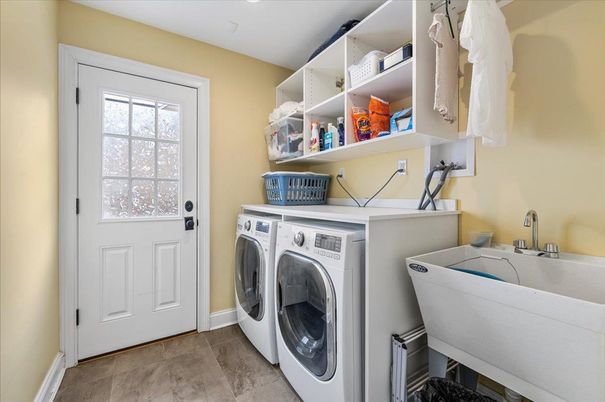 Interior, Washer